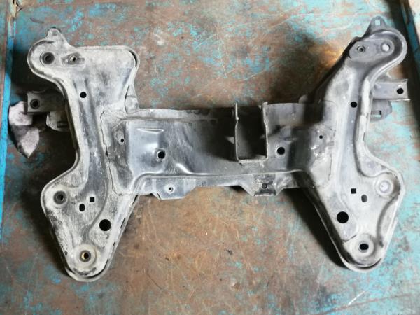 Subchasis delantero PEUGEOT 208 Imagem-3