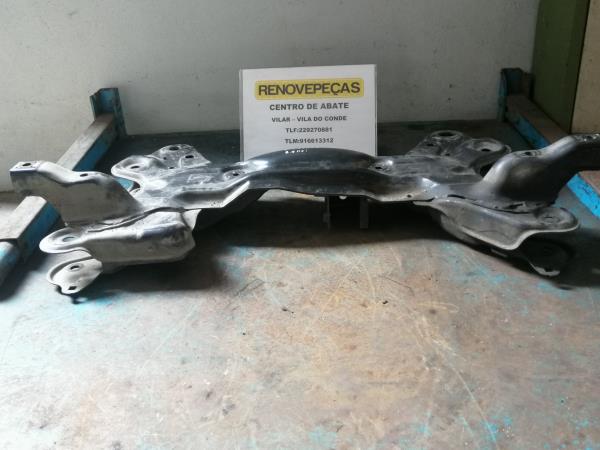 Subchasis delantero PEUGEOT 208