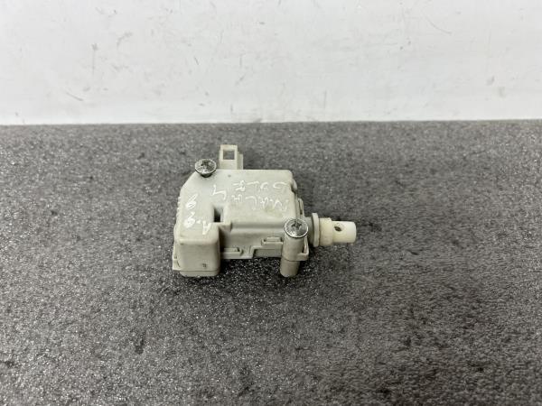 Motor Fecho Mala VOLKSWAGEN Golf IV (1J1) Imagem-1