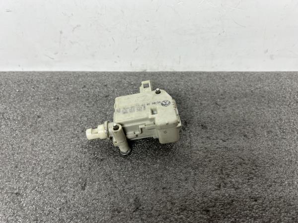 Motor Fecho Mala VOLKSWAGEN Golf IV (1J1)