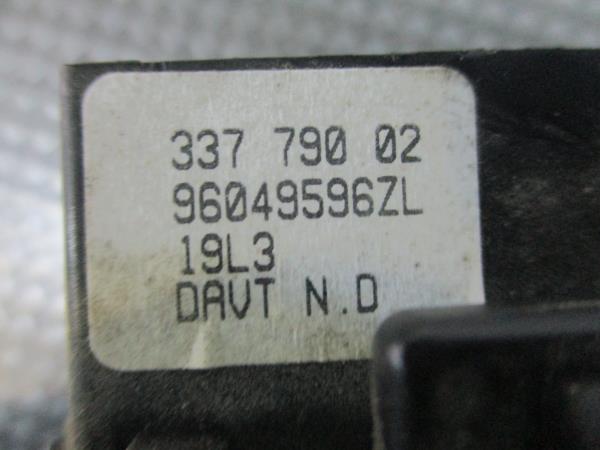 Conjunto / manetes de luzes e limpa vidros PEUGEOT Expert (222) Imagem-4