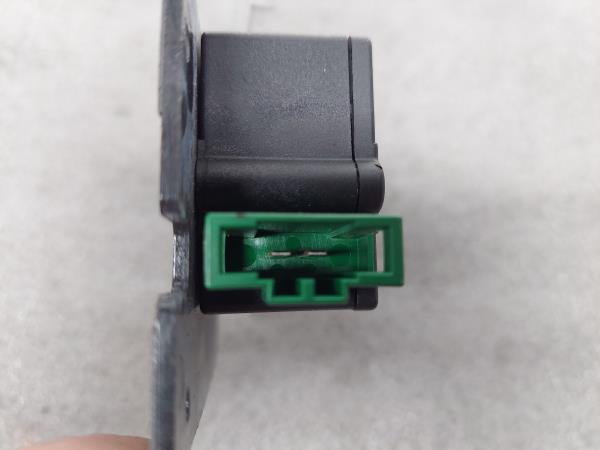 Motor Fecho Mala VOLKSWAGEN Golf IV (1J1) Imagem-3