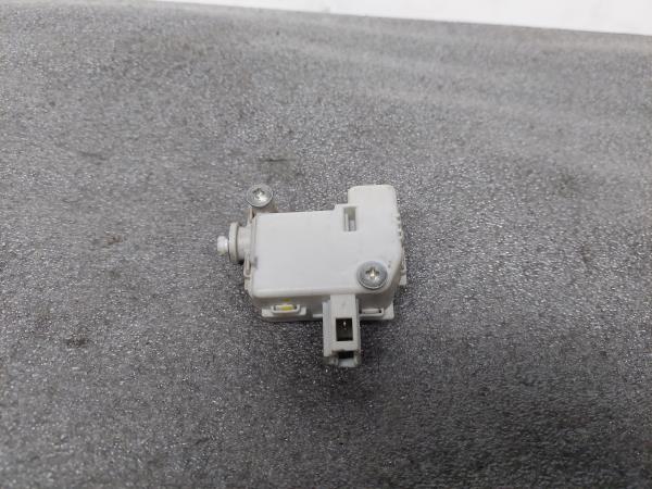 Motor Fecho Mala VOLKSWAGEN Golf IV (1J1)