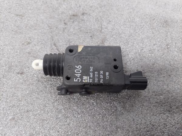 Motor Fecho Mala OPEL Corsa B Imagem-1