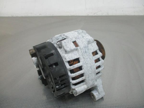 Alternador VOLKSWAGEN Passat (3B2) Imagem-1