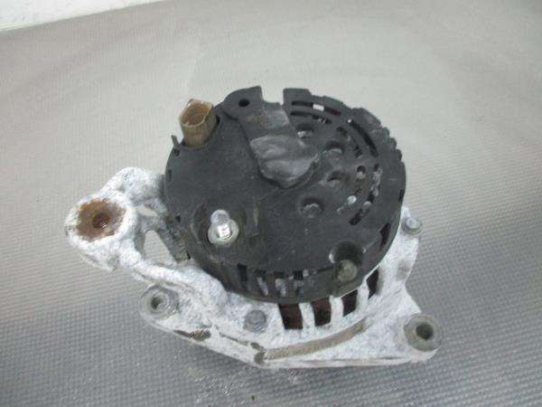 Alternador VOLKSWAGEN Passat (3B2) Imagem-4