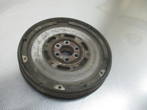 Volante motor VOLKSWAGEN Passat (3B2) Imagem-2