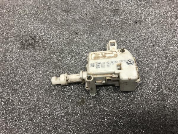 Motor Fecho Mala SEAT Leon (1M1) Imagem-1