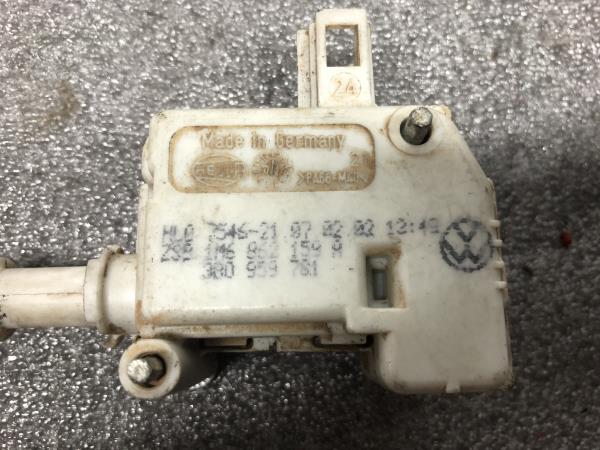 Motor Fecho Mala SEAT Leon (1M1) Imagem-3