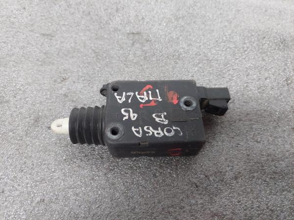 Motor Fecho Mala OPEL Corsa B Imagem-3