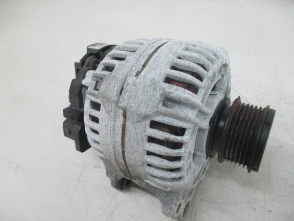 Alternador VOLKSWAGEN Polo (9N) Imagem-1