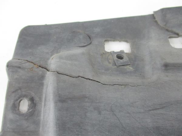 Resguardo Termoventilador BMW X3 (E83) Imagem-5