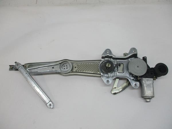 Elevador vidros frente direito TOYOTA Yaris (_P1_) Imagem-3