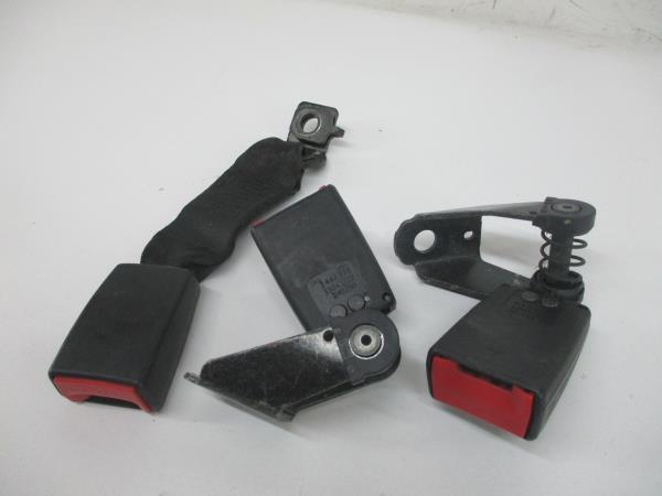 Hebilla de cinturón trasero izquierdo BMW X3 (E83) Imagem-2