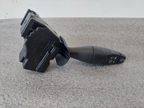 Conjunto / manetes de luzes e limpa vidros FORD Focus I (DAW, DBW)