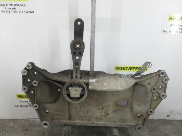 Subchasis delantero VOLKSWAGEN Golf V (1K1)