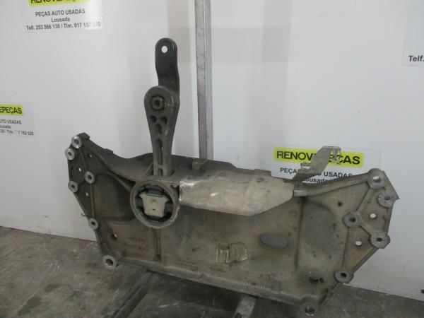 Subchasis delantero VOLKSWAGEN Golf V (1K1) Imagem-1