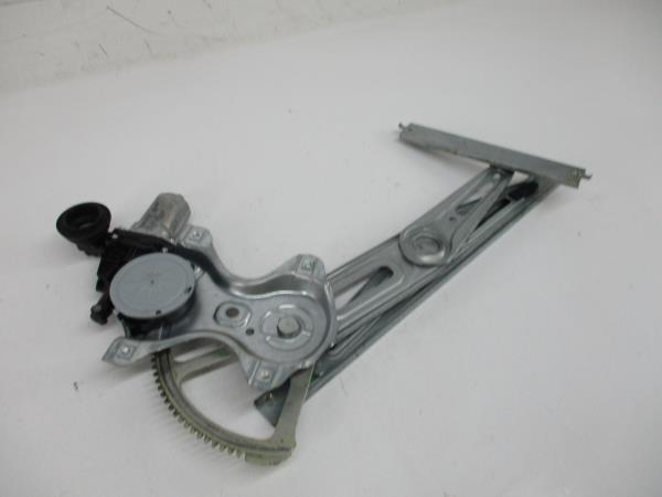 Elevador vidros frente direito TOYOTA Yaris (_P9_) Imagem-1