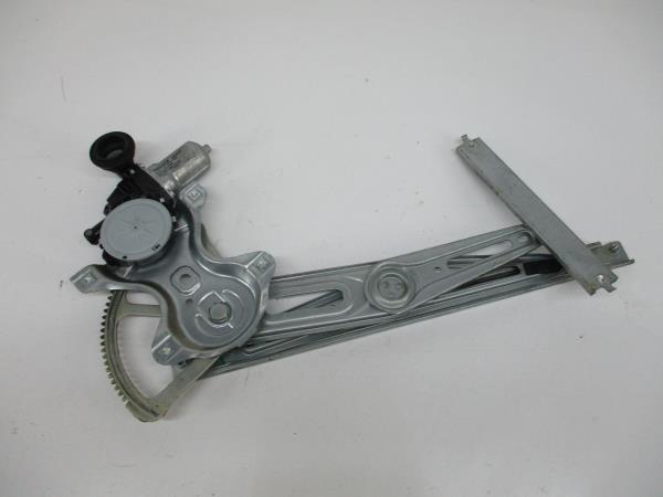 Elevador vidros frente direito TOYOTA Yaris (_P9_) Imagem-3