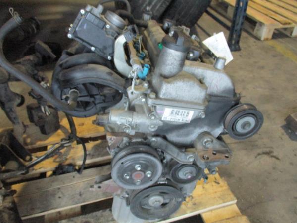 Motor completo TOYOTA Yaris (_P9_) Imagem-3