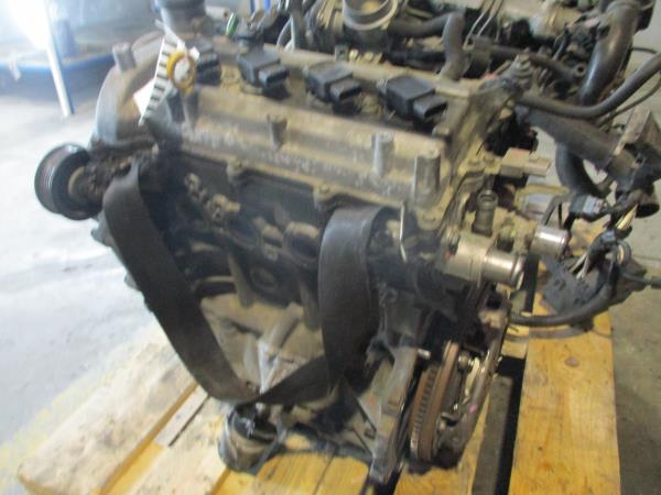 Motor completo TOYOTA Yaris (_P9_) Imagem-1