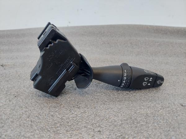 Conjunto / manetes de luzes e limpa vidros FORD Fiesta V (JH_, JD_)