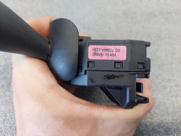 Conjunto / manetes de luzes e limpa vidros FORD Fiesta V (JH_, JD_) Imagem-2