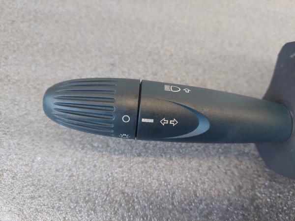 Conjunto / manetes de luzes e limpa vidros FIAT Doblo Combi (119_, 223_) Imagem-2