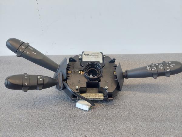 Conjunto / manetes de luzes e limpa vidros ALFA ROMEO 147 (937_)