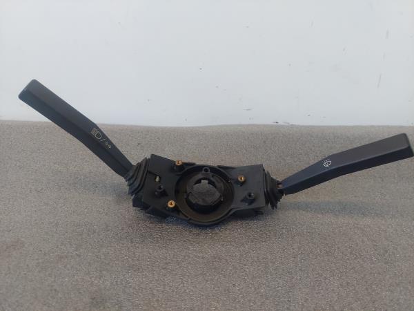 Conjunto / manetes de luzes e limpa vidros VOLVO 460 L (464)