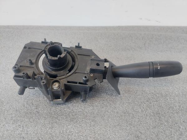 Conjunto / manetes de luzes e limpa vidros RENAULT Trafic Chassis (PXX)