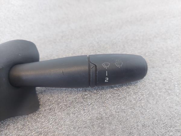 Conjunto / manetes de luzes e limpa vidros RENAULT Trafic Chassis (PXX) Imagem-1