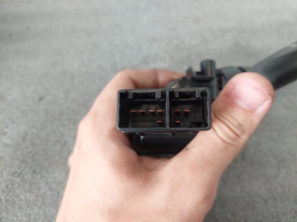 Conjunto / manetes de luzes e limpa vidros PEUGEOT 107 Imagem-2