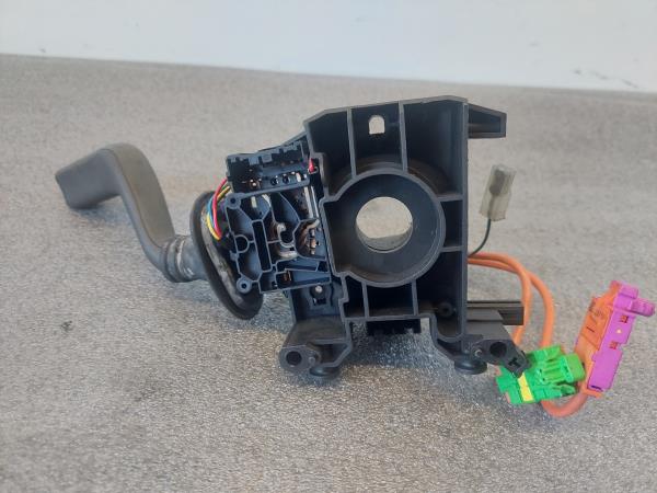 Conjunto / manetes de luzes e limpa vidros VOLVO V40 Combi (VW) Imagem-4