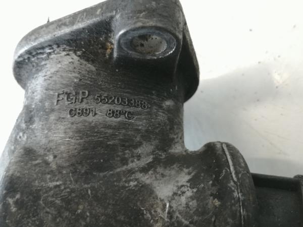 Corpo termostato / termostato OPEL Astra H Hatchback (L48) Imagem-3 Corpo termostato / termostato OPEL Astra H Hatchback (L48) Imagem-3
