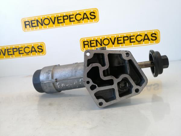 Cubierta / carcasa del filtro de aceite VOLKSWAGEN Passat (3B3) Imagem-2