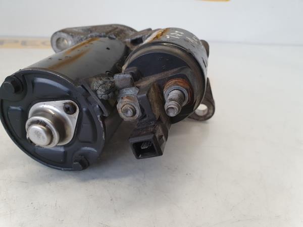 Motor de arranque SKODA Fabia I Hatchback (6Y2) Imagem-2