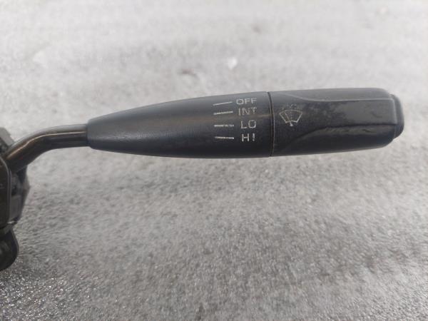 Conjunto / manetes de luzes e limpa vidros TOYOTA Corolla Sedan (_E9_) Imagem-2