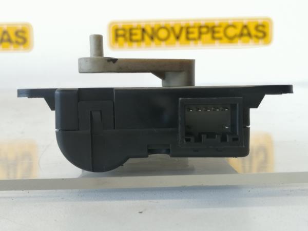 Motor del compuerta de la calefacción HYUNDAI Matrix (FC) Imagem-1