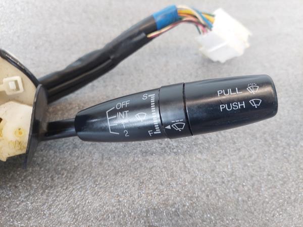 Conjunto / manetes de luzes e limpa vidros KIA Carnival I (UP) Imagem-1