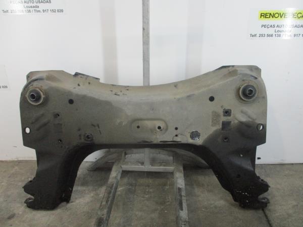 Subchasis delantero NISSAN NV200 Furgão/Combi (M20) Imagem-1