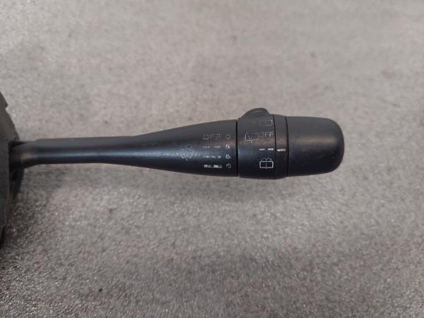 Conjunto / manetes de luzes e limpa vidros NISSAN CUBE (Z10) Imagem-1