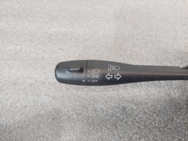 Conjunto / manetes de luzes e limpa vidros NISSAN CUBE (Z10) Imagem-2