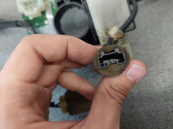 Conjunto / manetes de luzes e limpa vidros NISSAN CUBE (Z10) Imagem-5