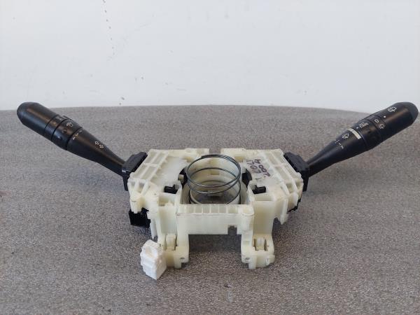 Conjunto / manetes de luzes e limpa vidros MITSUBISHI Colt VI (Z3_A, Z2_A)