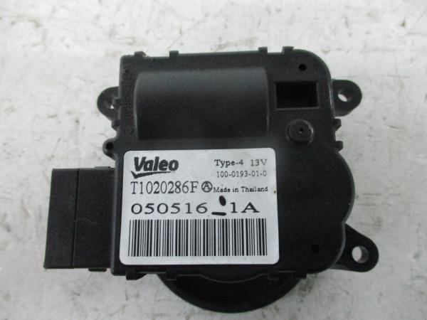 Motor del compuerta de la calefacción CITROËN C4 II (B7) Imagem-1