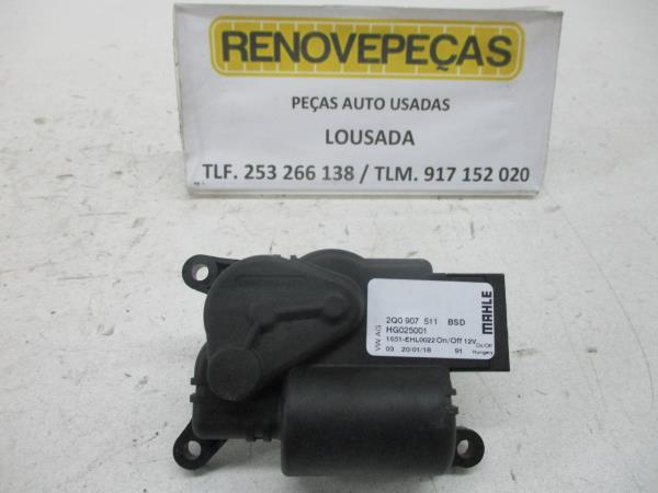 Motor del compuerta de la calefacción VOLKSWAGEN Polo (AW1)