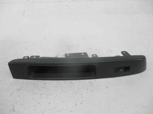 Comando / botão / interruptor vidros trás direito CHEVROLET Spark (M300) Imagem-3 Comando / botão / interruptor vidros trás direito CHEVROLET Spark (M300) Imagem-3