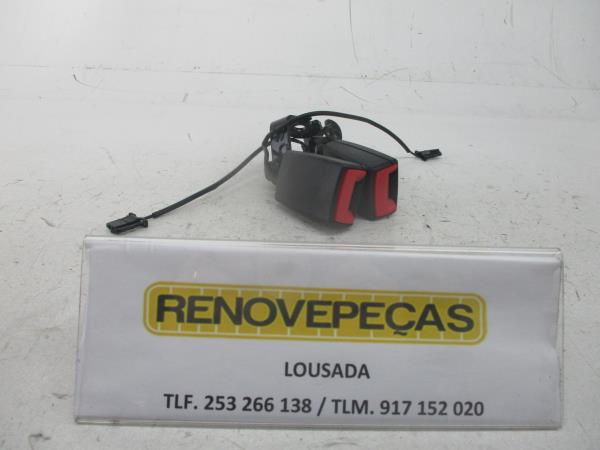 Hebilla de cinturón trasero izquierdo AUDI A1 (8X1, 8XK)