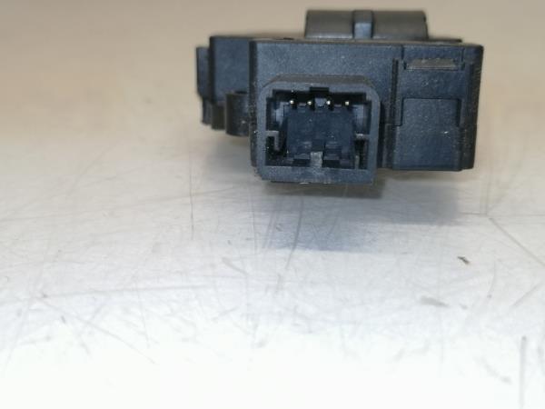 Motor del compuerta de la calefacción BMW 1 (E87) Imagem-1